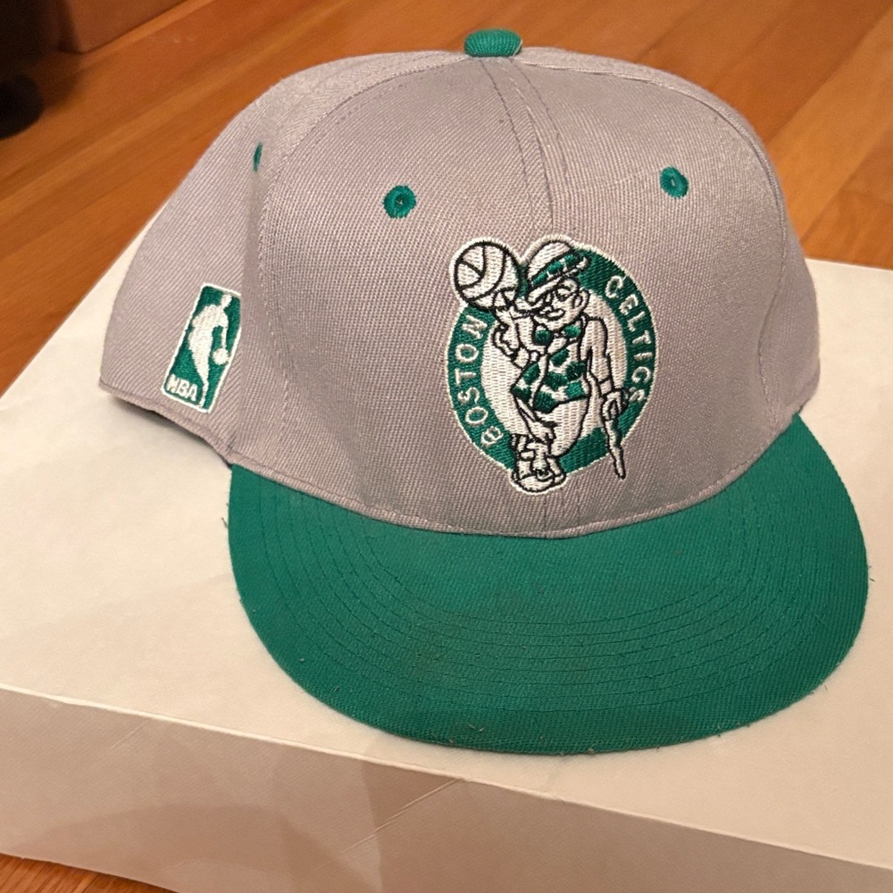 Mitchell & Ness Boston Celtics Gray and Green Hat